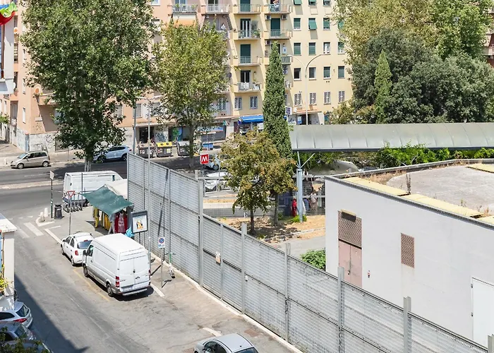 Apartment Vatican Flat- 2Bedrooms,2Ensuite Baths & Balcony