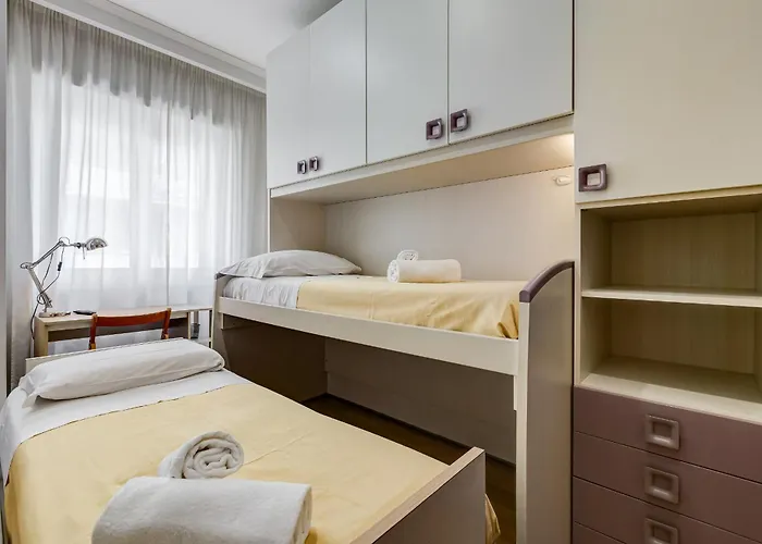 Apartment Vatican Flat- 2Bedrooms,2Ensuite Baths & Balcony Rom
